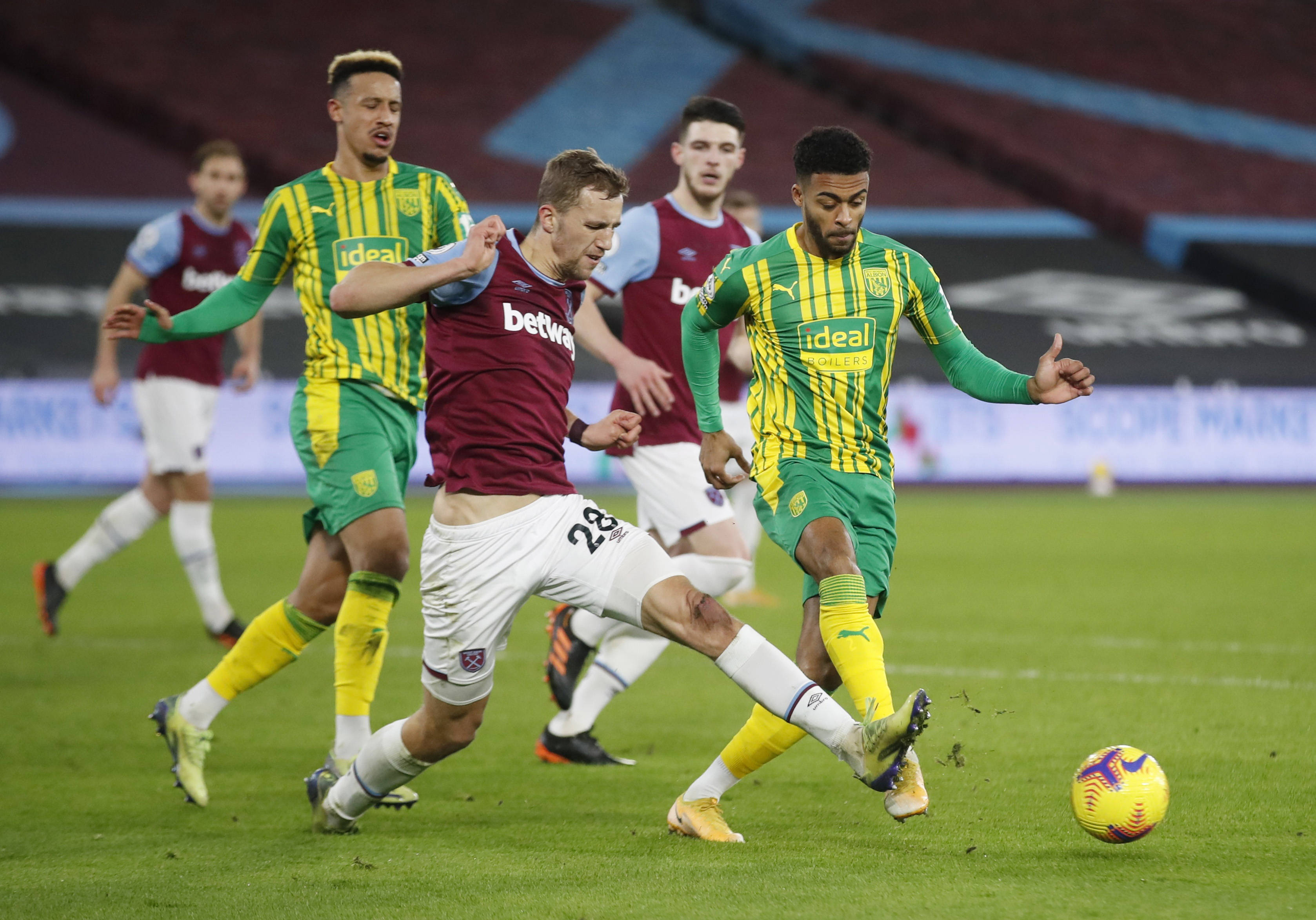 尤其在与北 尤其在与北